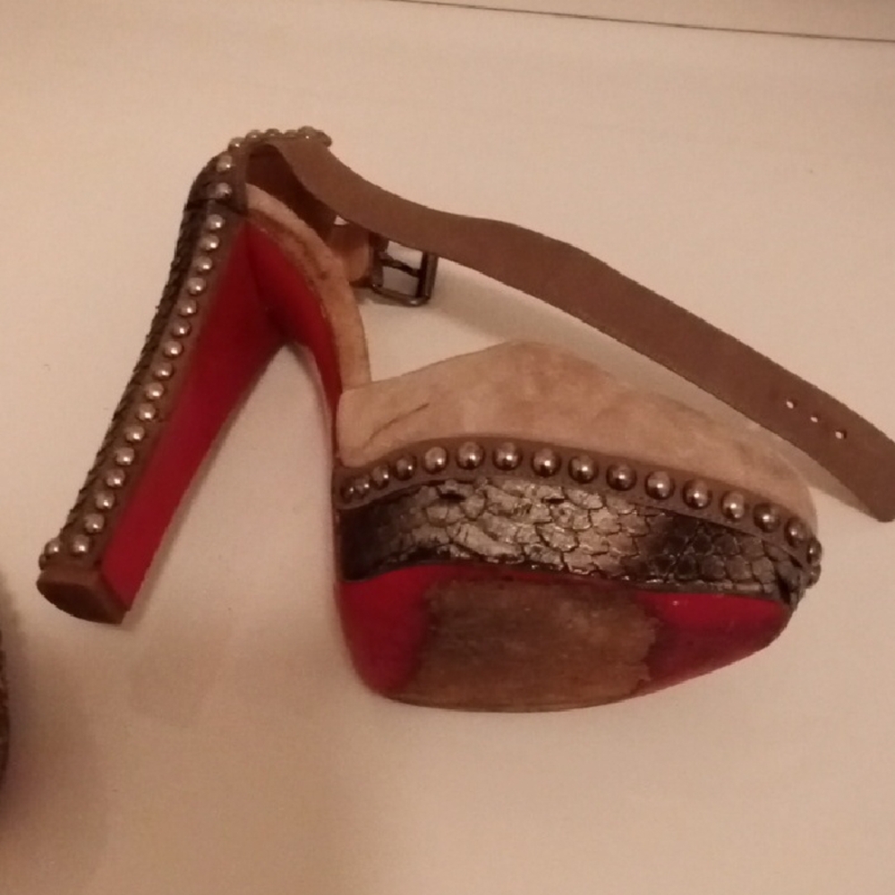 Christian Louboutin Tan Suede Heels with Ankle Strap - Picture 2 of 3